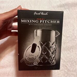 New Final Touch Yarai Mixing Pitcher with Hawthorne Strainer - Clear Glass